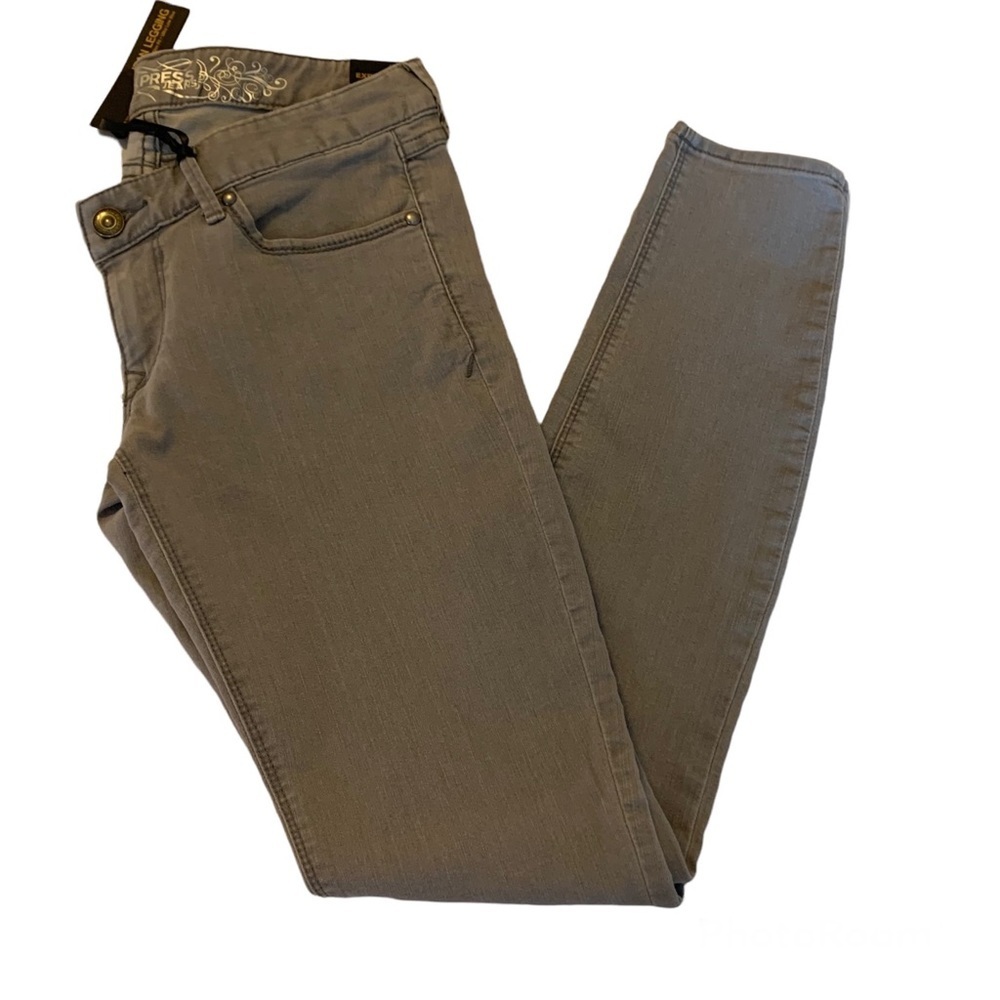 Express Zelda Slim Fit Ultra Low Rise Gray Jean Legging Size 6R NWT